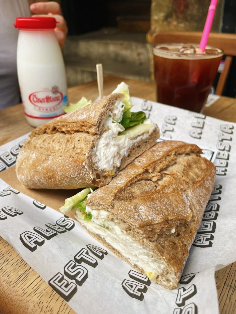 [i ate] chicken salad & veggie turkey salami sandwiches in İstanbul
