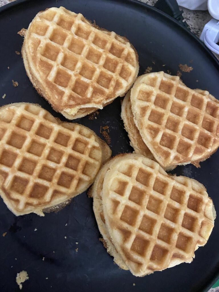 Chili with cornbread hearts ❤️