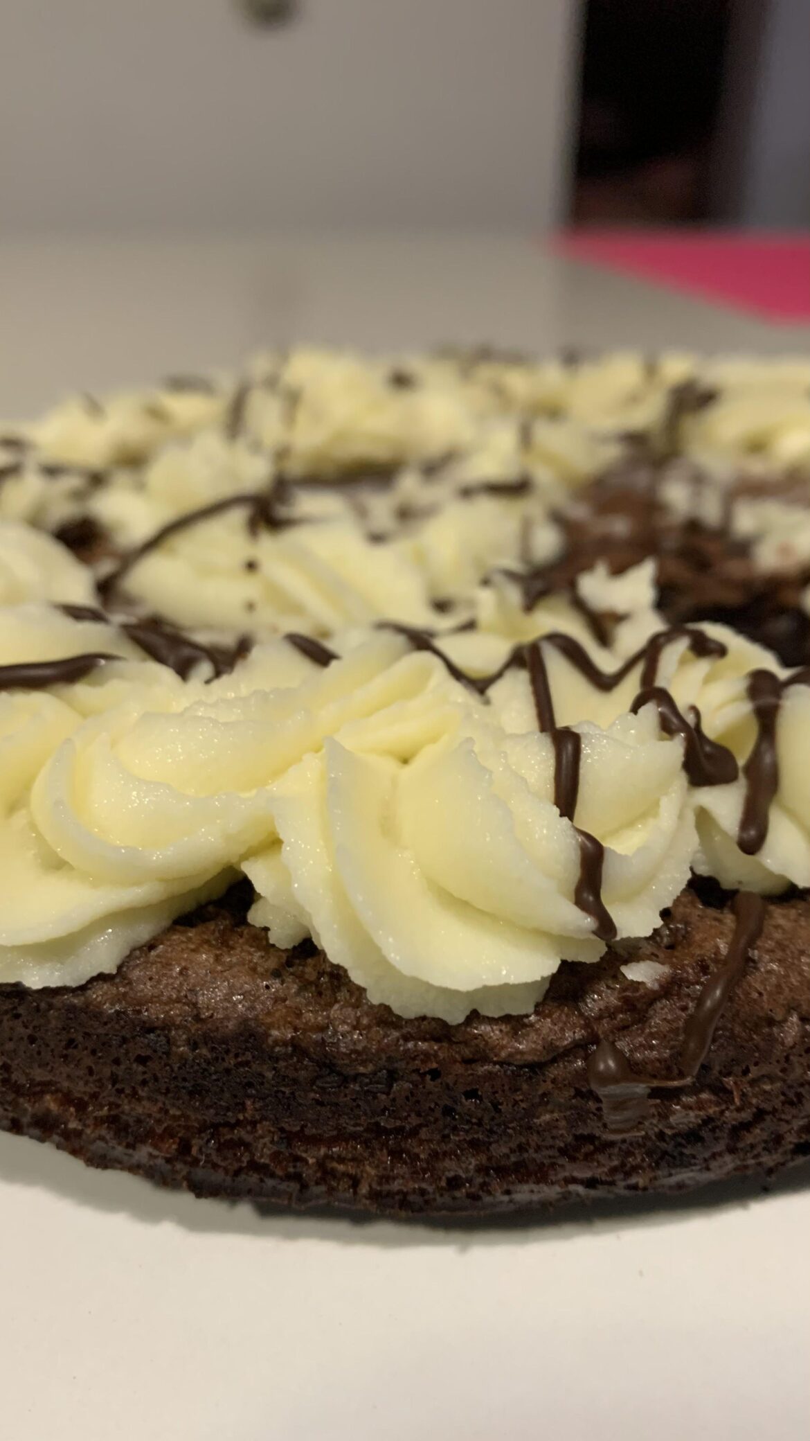 Brownie with white chocolate mousse for this Sunday!!🤤🤤