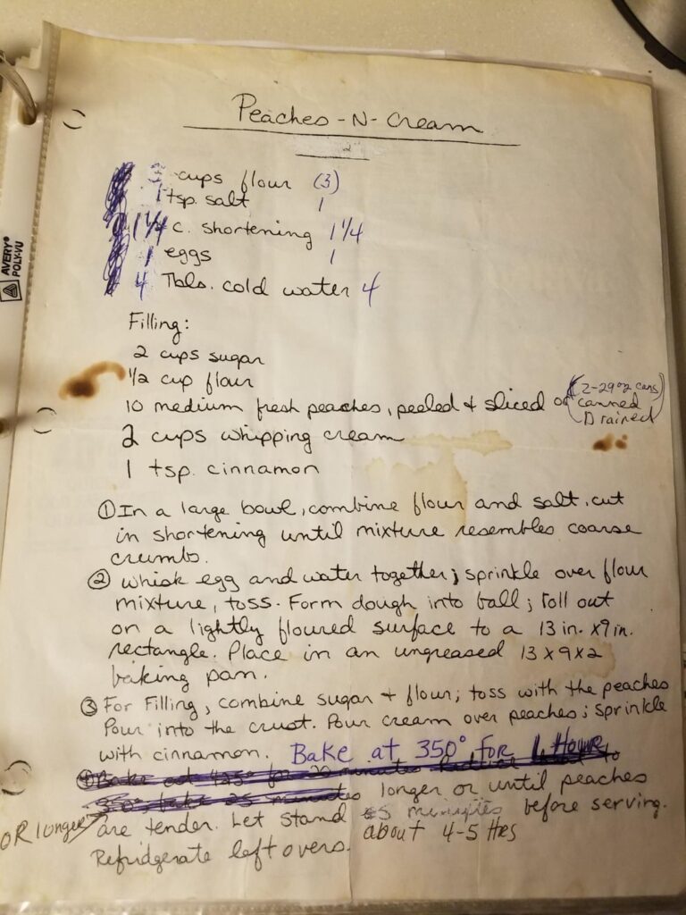 Mom's Peaches and Cream Pie recipe from the 70s! One of my favorite desserts ever