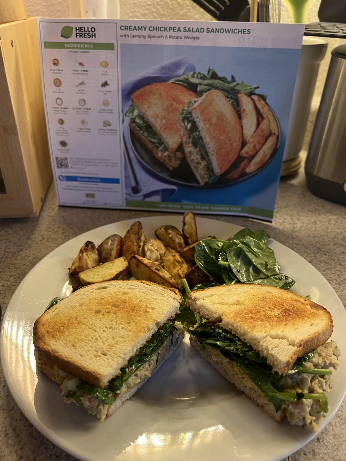 Creamy chickpea salad sandwiches. Was great 👍🏼