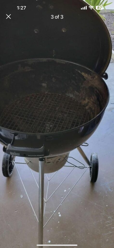 I’ve been wanting a master touch but they never go on sale and found this on fb marketplace. Is this still good though? Looks like the coating is going away and there are rust here and there.