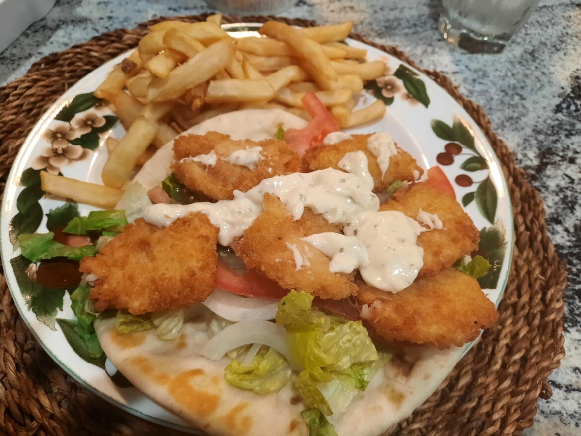 Shrimp Po' Boy Pita and Fries 🍟