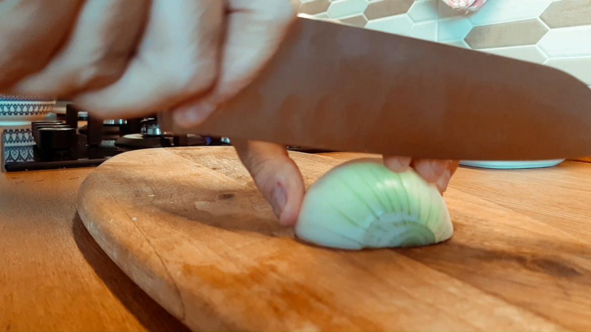 Pasta alla genovese (senza carne) - Napolitan onions pasta recipe by Vito Chef (Salerno, Italy)