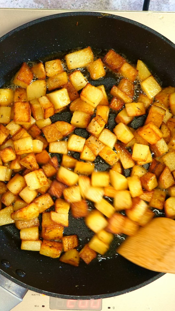 Your Next Potato Obsession (Crispy Skillet Potatoes )