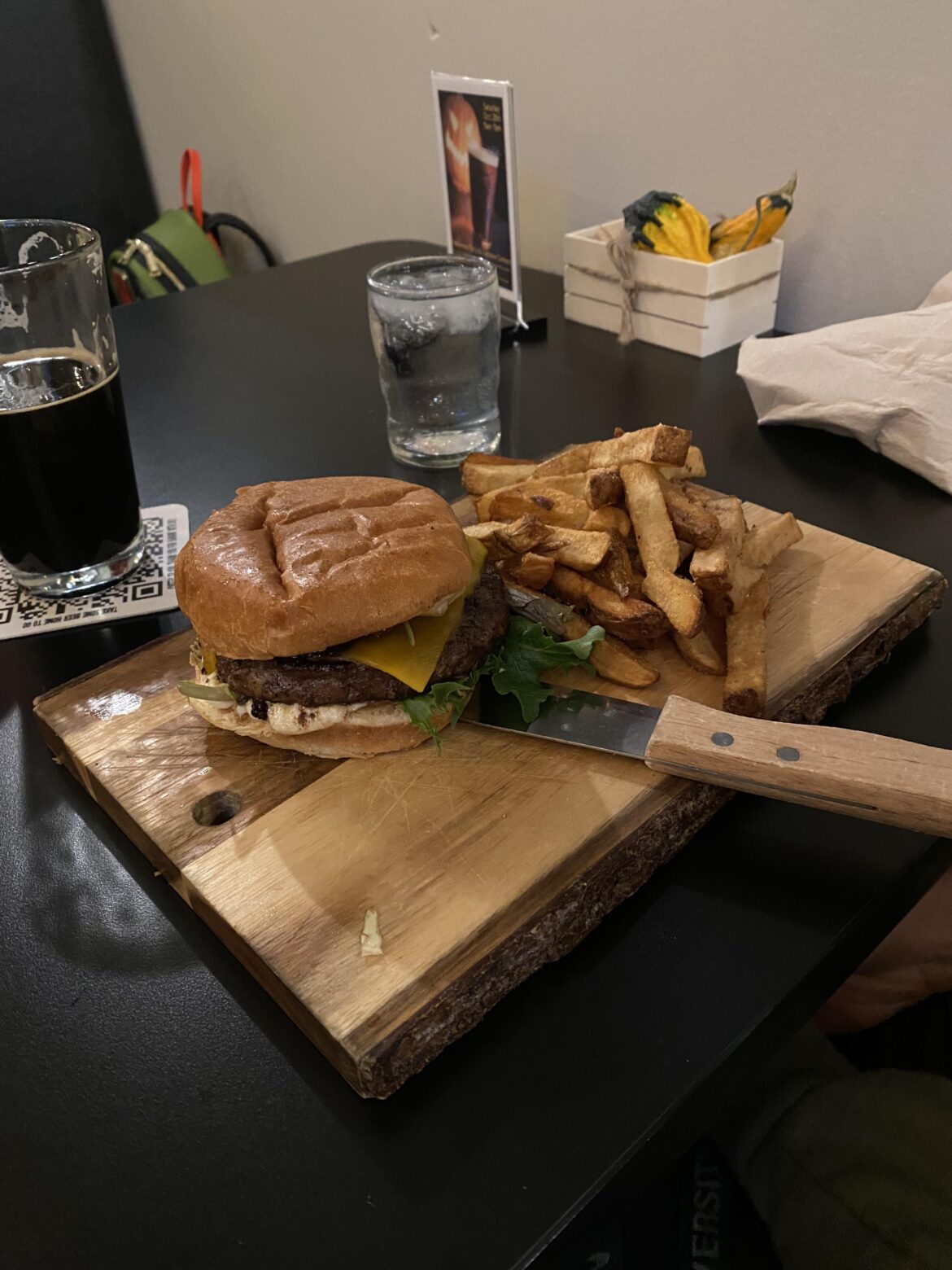 Yay eating on a plank of wood 🪵