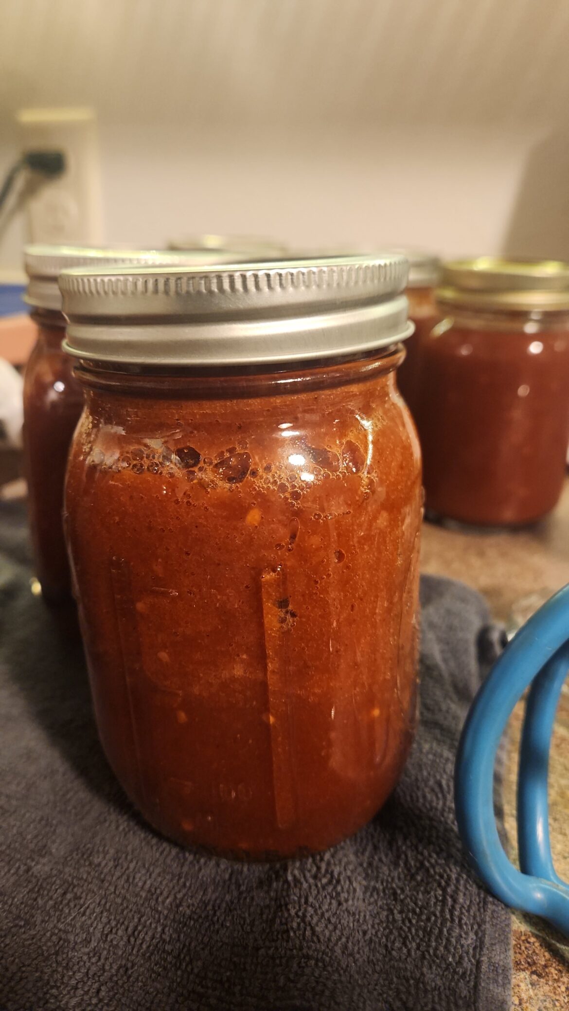 Bubbles in water bath chili base Bubbles in water bath chili base