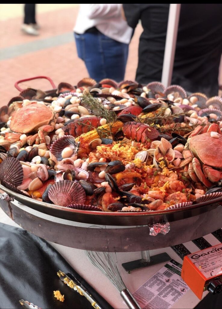 Seafood paella