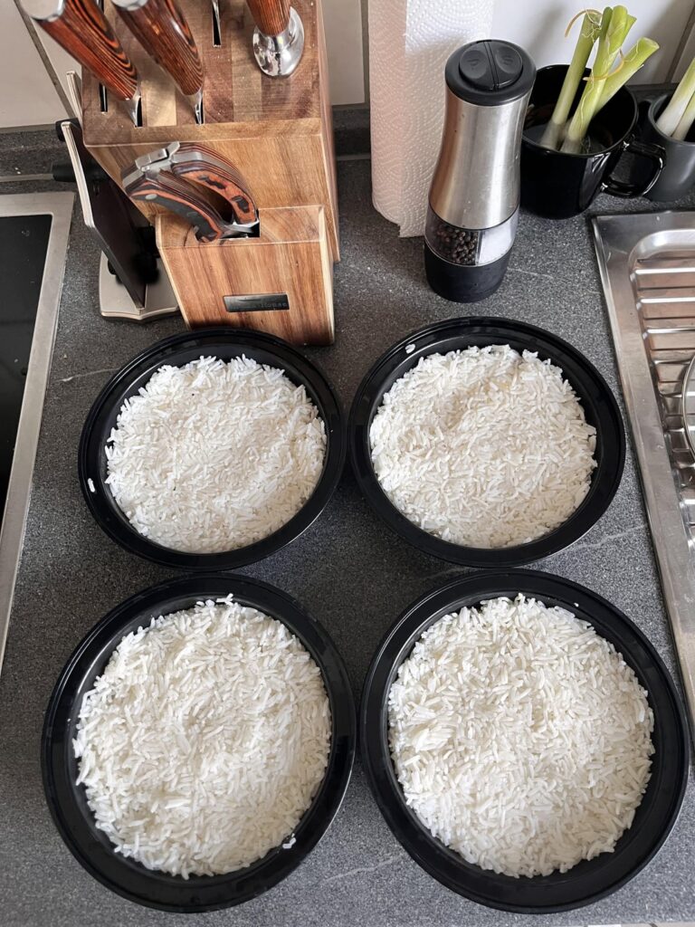 My preps for the first half of the week. - Vegan "chicken" curry with basmati rice.