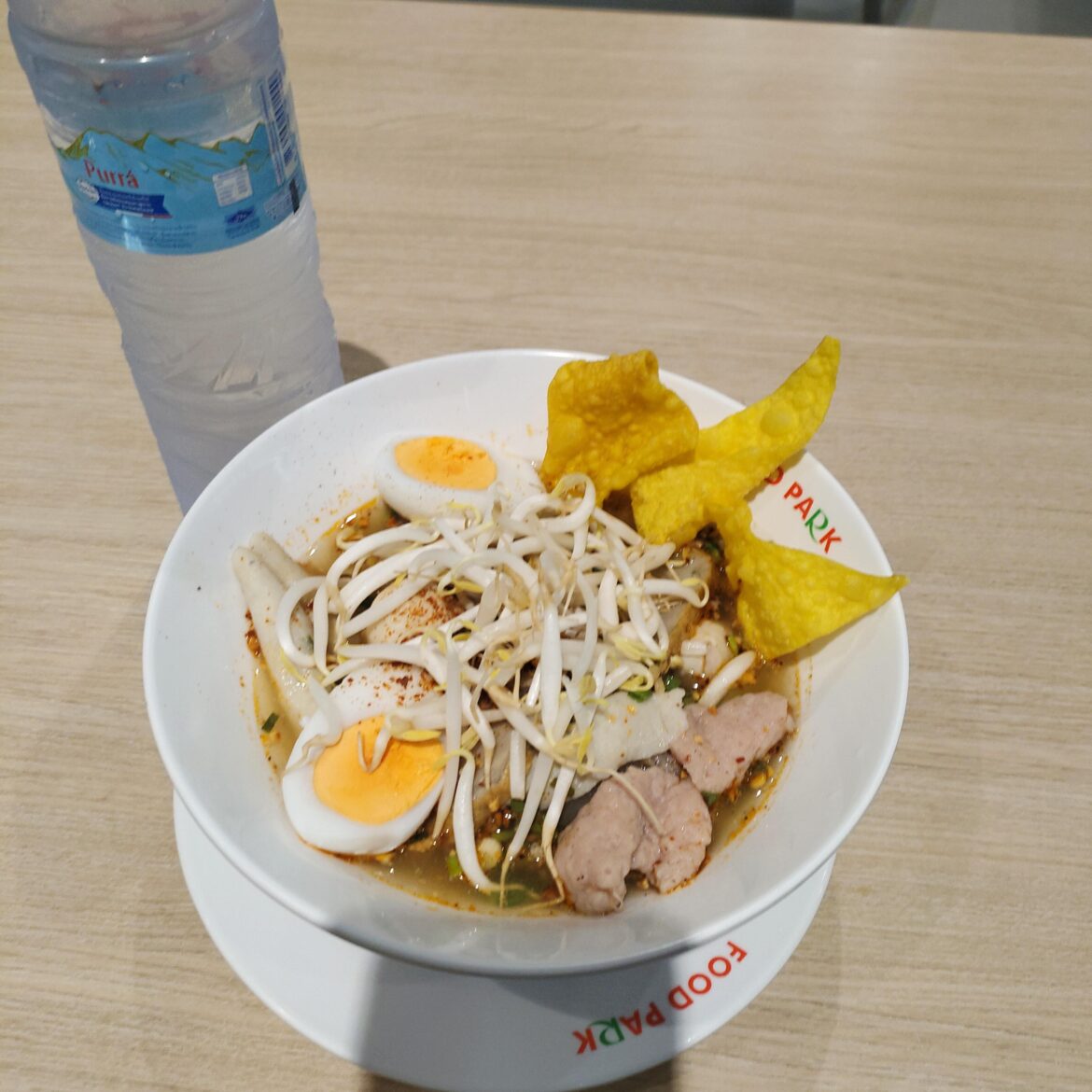 Lunch, food court chaiyaphum thailand, pork and noodle.