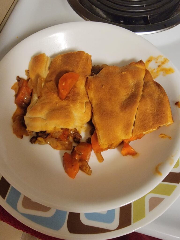 BBQ Beef & Cheddar Pot Pie