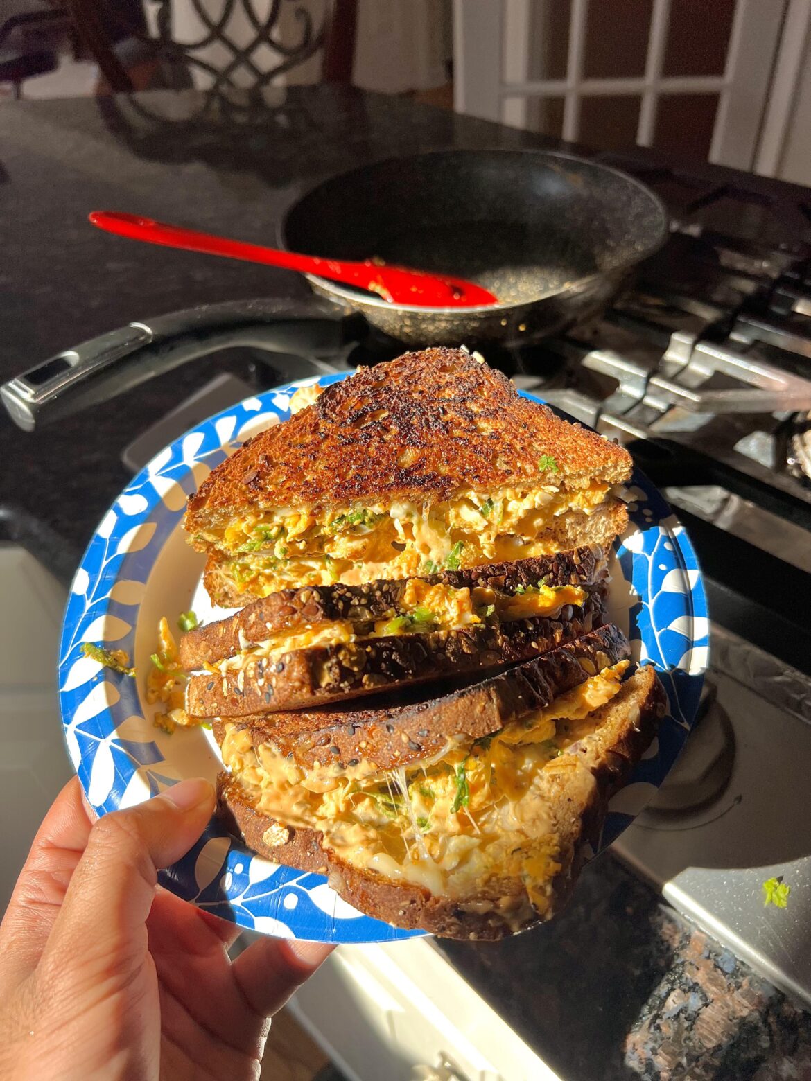 [homemade] egg and cheese