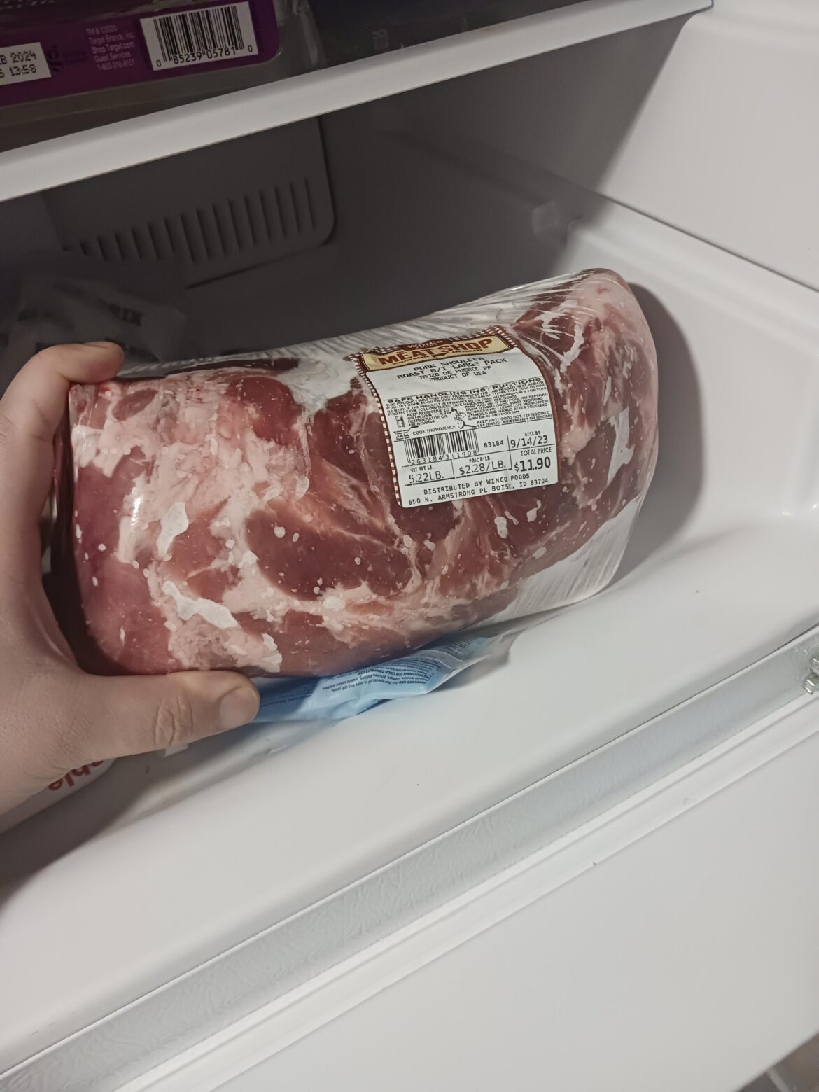 First time with pork shoulder. What the hell do I do about this thing?