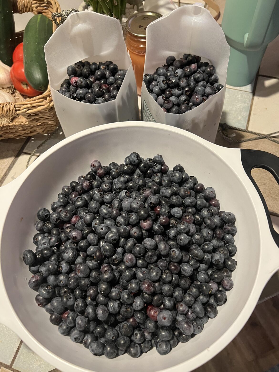 Berry Freshness and Cleaning for Jam