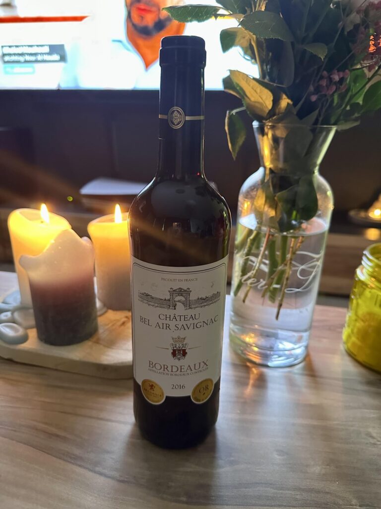 I got this wine for my birthday 🍷 What type of food/cheese taste good with this wine?