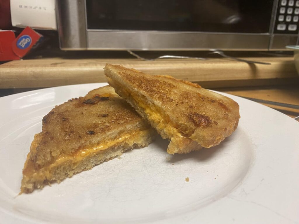 I used cheddar and habanero Jack cheese, fried in bacon fat and butter
