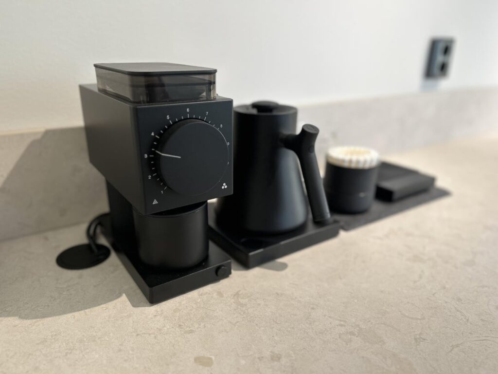 Cable management solved! Cable management solved!