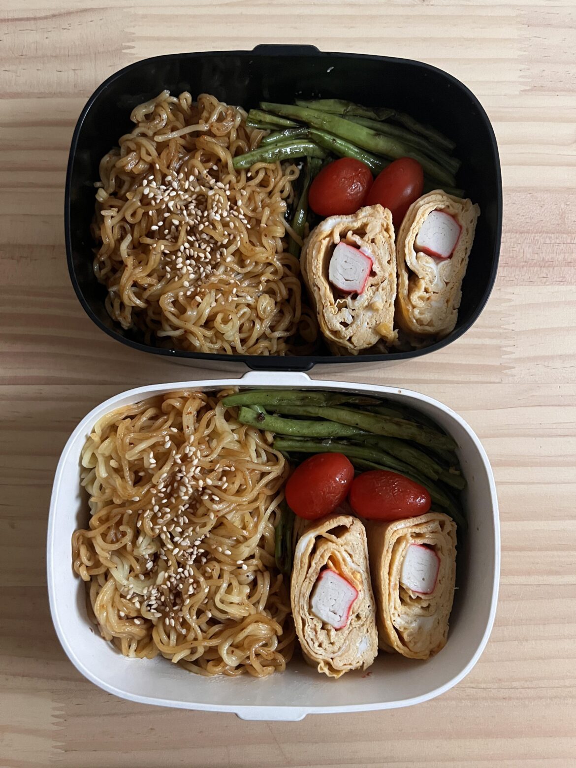 mi goreng noodles with crab tamagoyaki bento