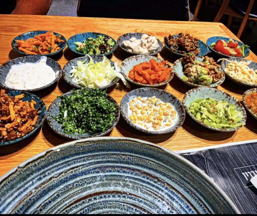Kebab toppings in Jerusalem
