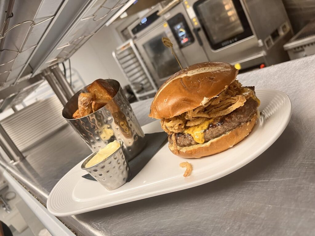 Hi Friends, here’s a few plates I felt really proud to put in my window tonight :)