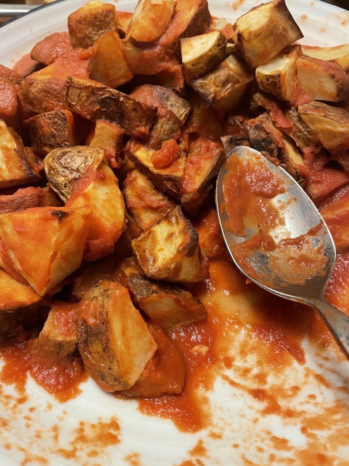 Because the mods are asleep, I’m posting these patatas bravas I made.