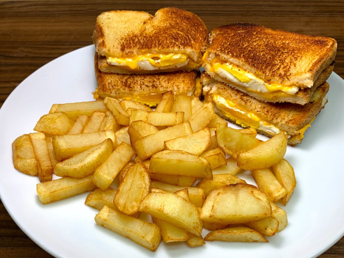 Egg Melts with Chips