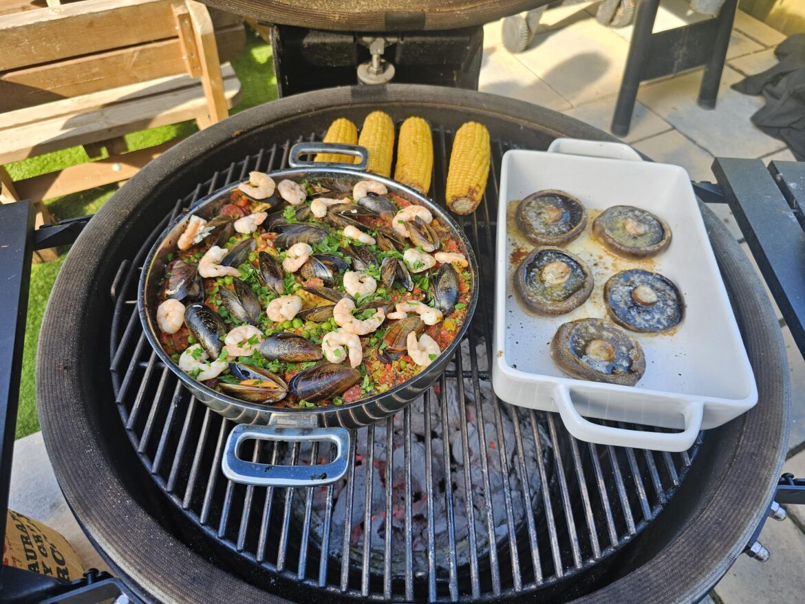 Smokey Paella for the win