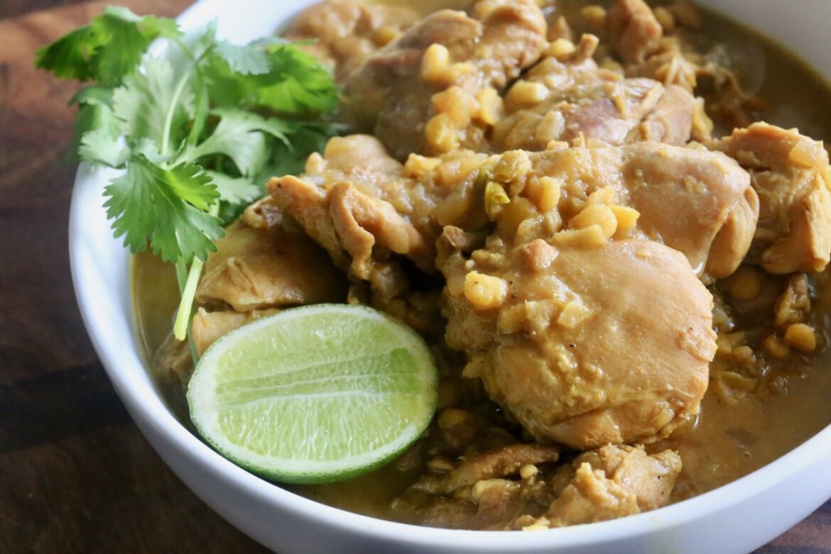 Burmese Dal Chicken Curry