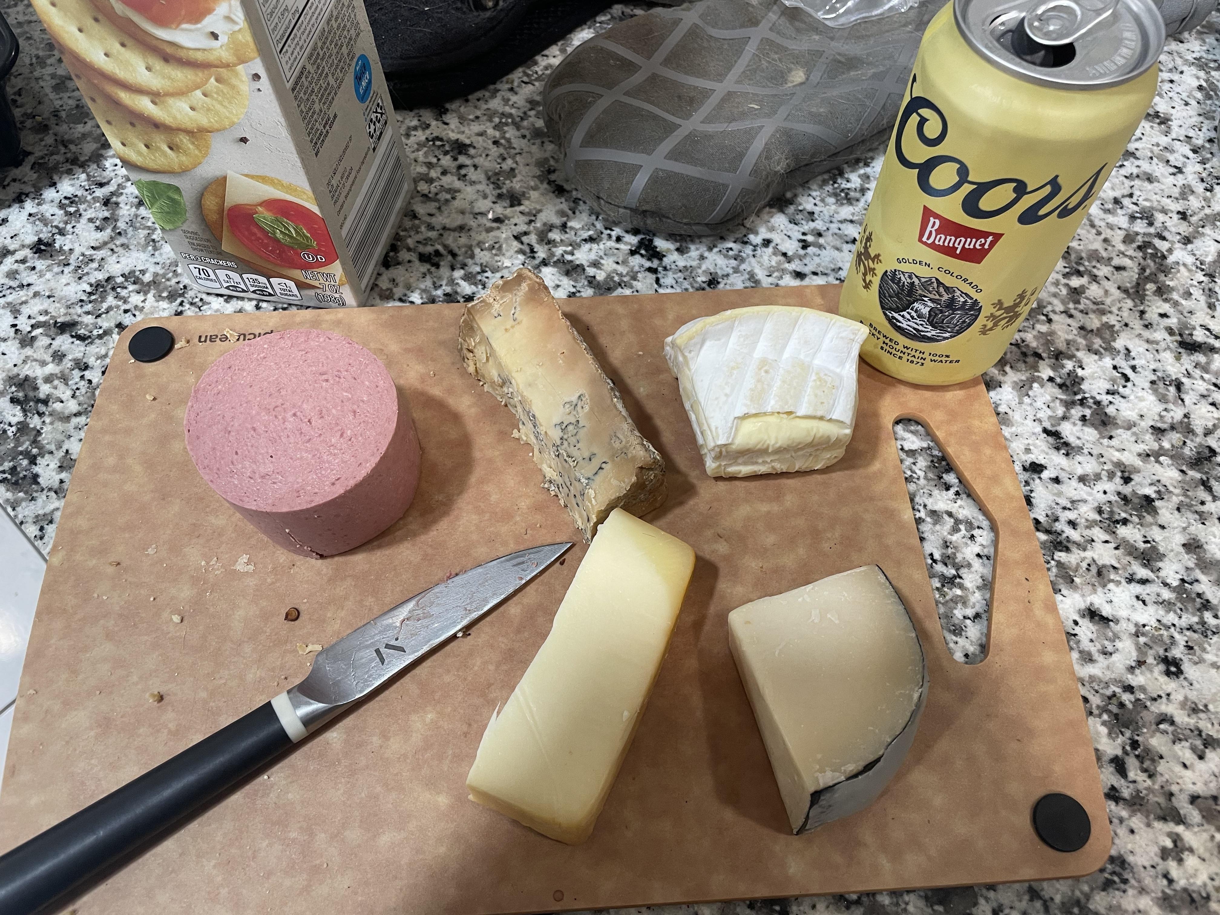 Does the presence of braunschweiger make my dinner shitty? Dining and Cooking