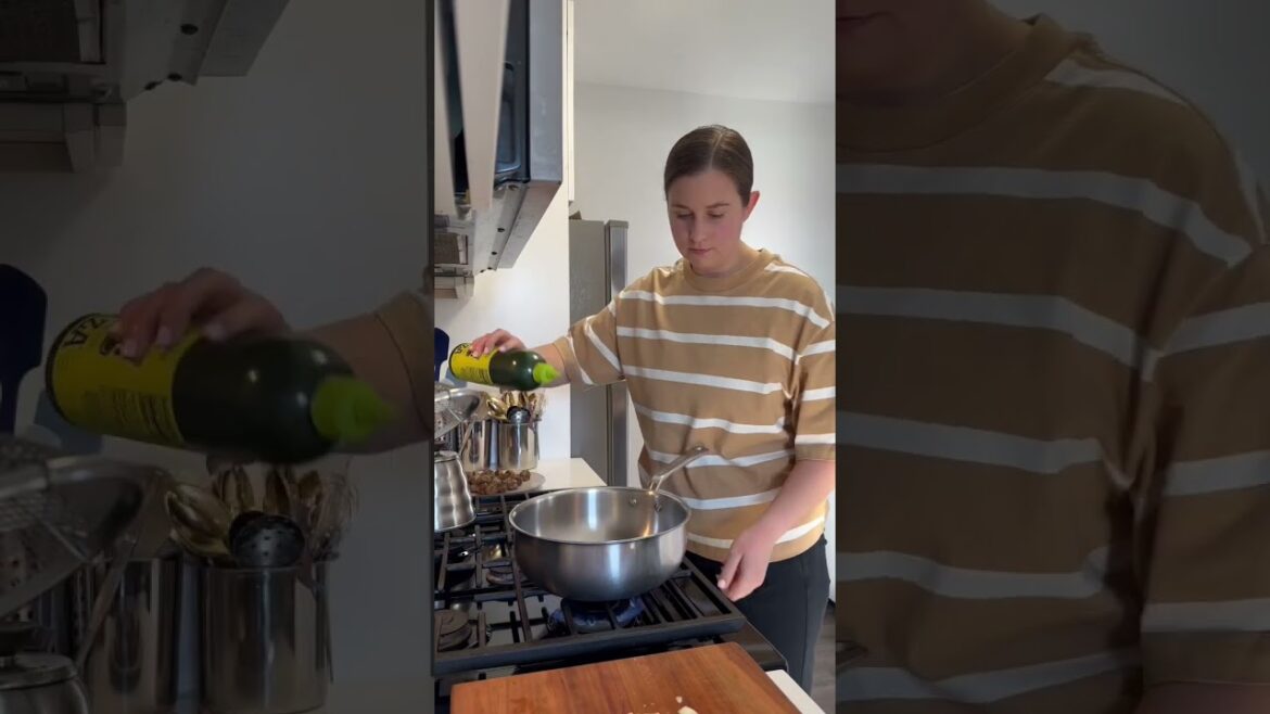 green Italian wedding soup!