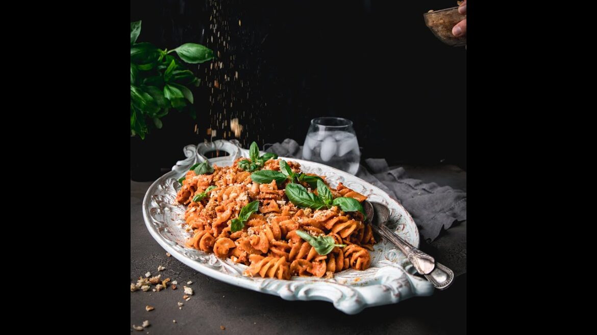 Roasted Red Pepper Pasta | Garlic Head Recipes