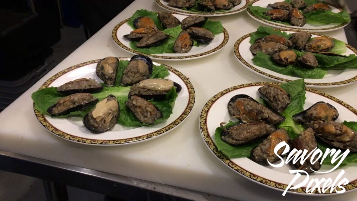 Savory Pixels Tastes Stuffed Mussels at Cinar Turkish Restaurant