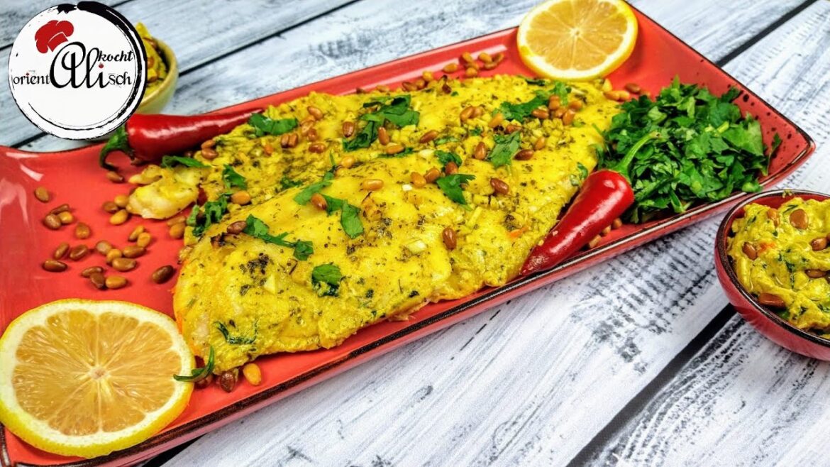 أطيب فيليه سمك مع صلصة الطحينة.. الطاجن Fischfilet mit Tahini Sauce fisch filet with tahini sauce أطيب فيليه سمك مع صلصة الطحينة.. الطاجن Fischfilet mit Tahini Sauce fisch filet with tahini sauce