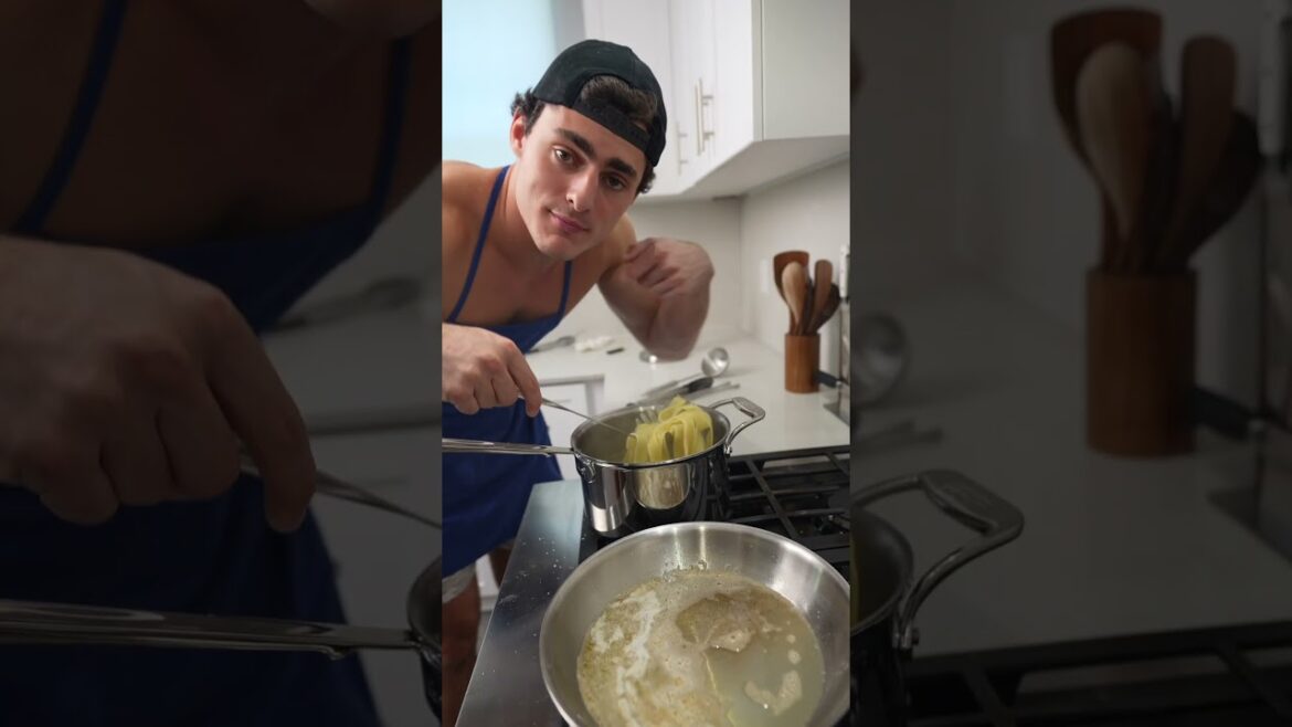 Fettuccini Alfredo W/ @NickDiGiovanni @itsQCP