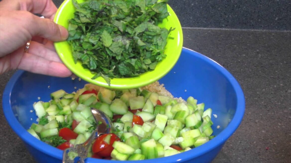 Greek Quinoa Salad Recipe