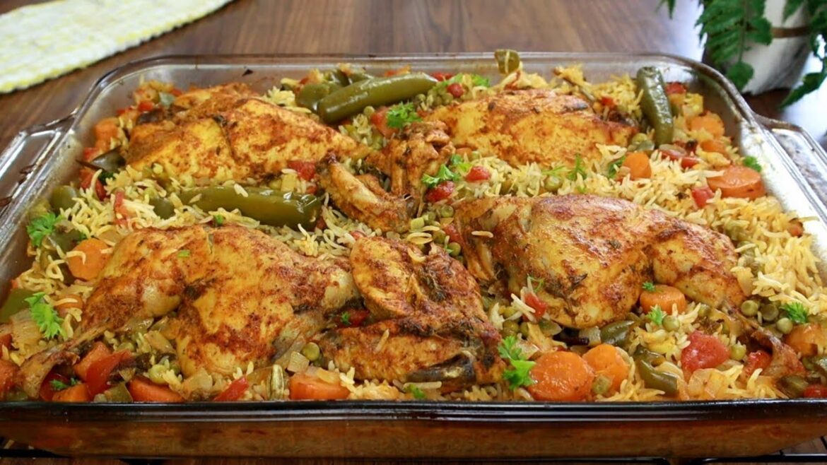 طبخ الأرز والدجاج بهذه الطريقة يجعلها لذيذة للغاية! can't stop making this chicken and rice recipe