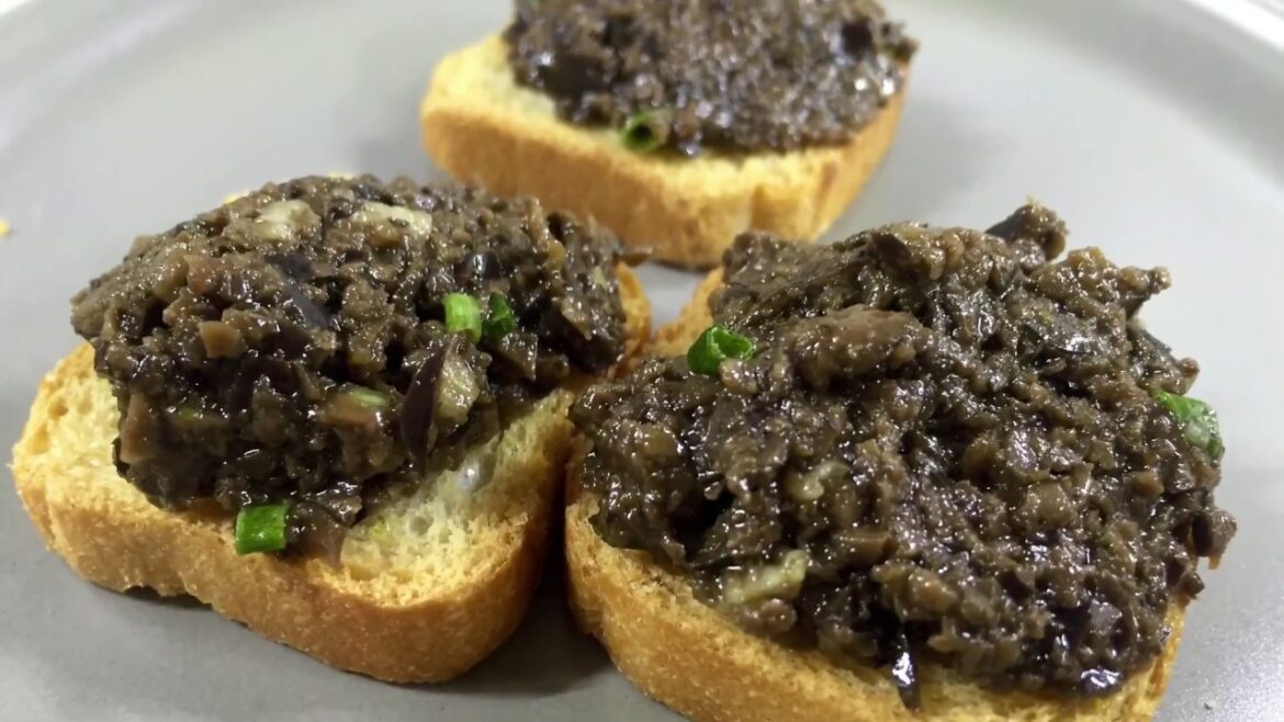 Tapenade aux Olives Noires -  Black Olive Tapenade