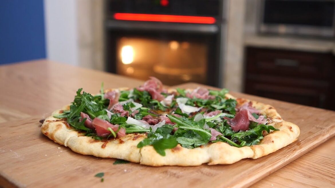 Fig and Prosciutto Pizza