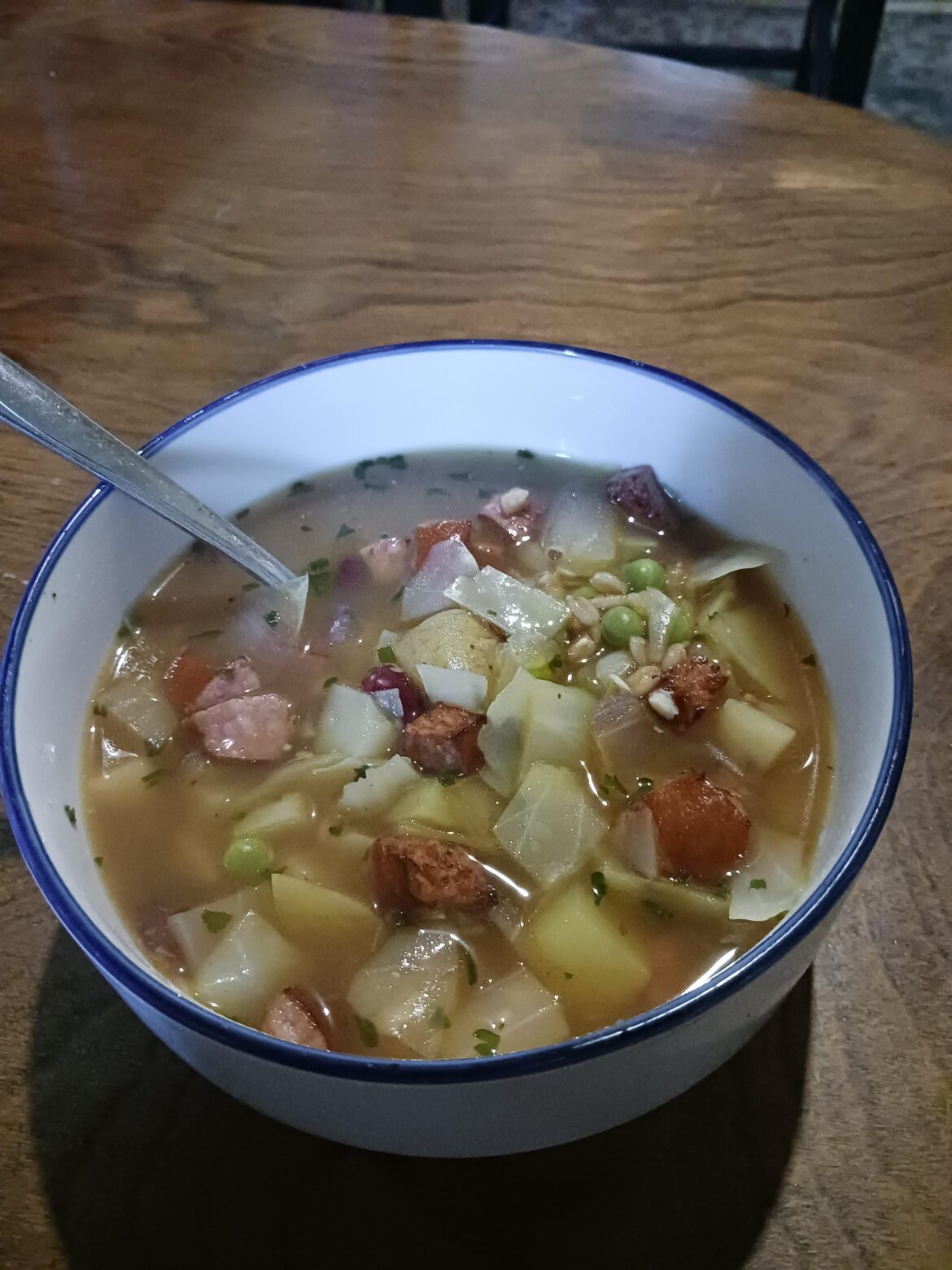 Cheap & Healthy Kielbasa Cabbage Stew for fall time: Cheap & Healthy Kielbasa Cabbage Stew for fall time: