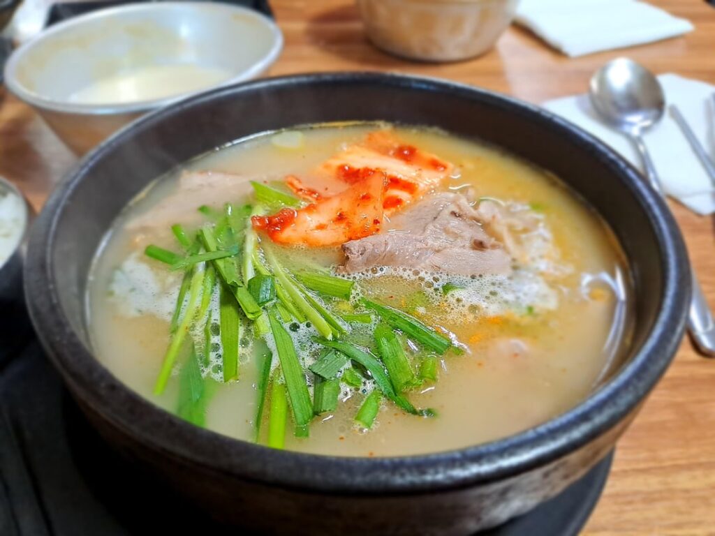 Yeongjin Dwaeji-Gukbap in Busan