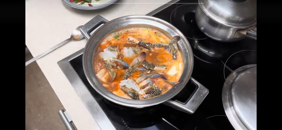 My mom made chilly crab soup