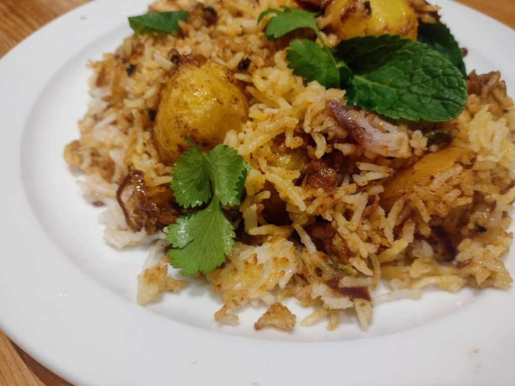Aloo Dum Biryani aka Potato Biryani