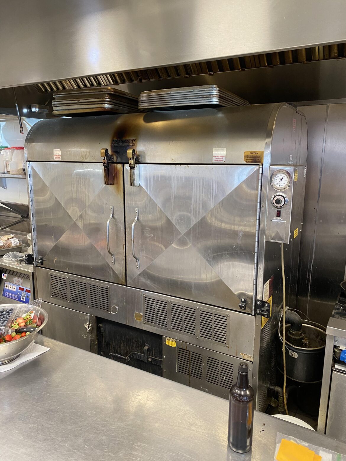 What should I do with this ? Commercial kitchen but no more pit master. Any ideas ?