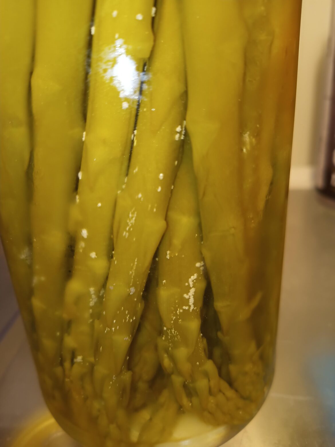 What's on my pickled asparagus?