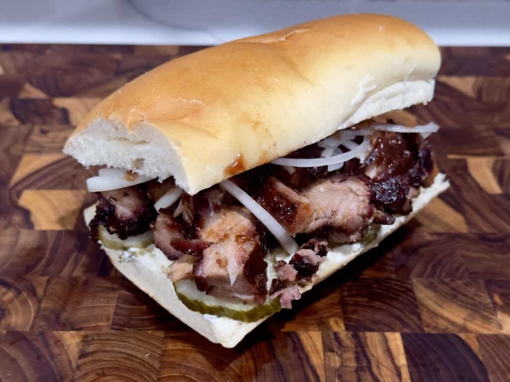 spare rib sandwich