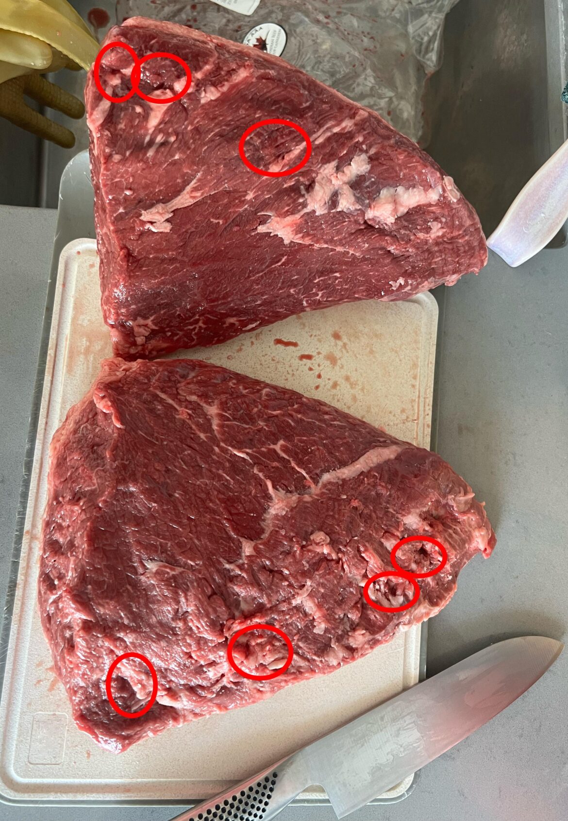 Need help locating 3 veins on my Picanha. Looks like there are 4 of them?