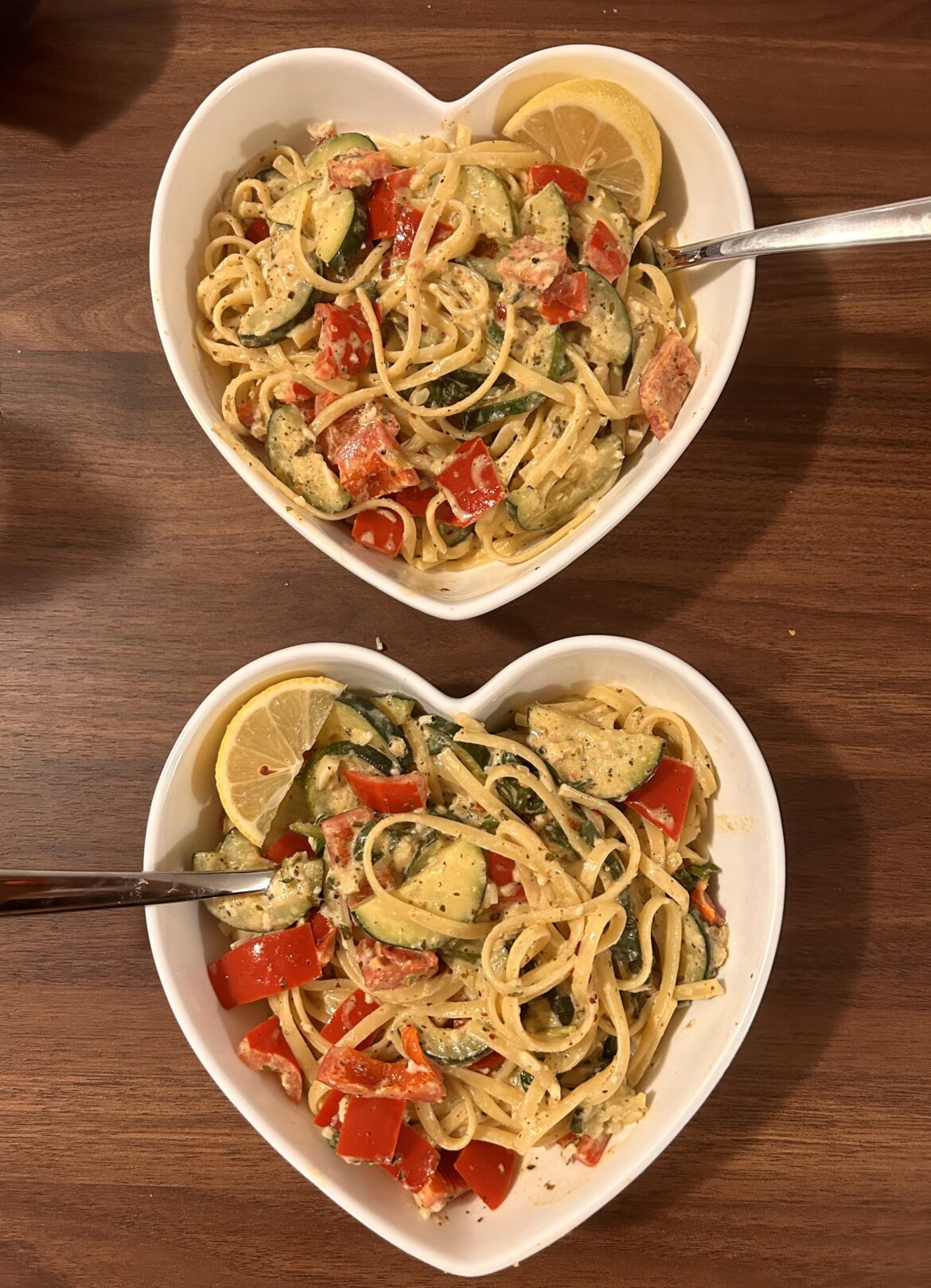 Zucchini lemon pasta 🍋
