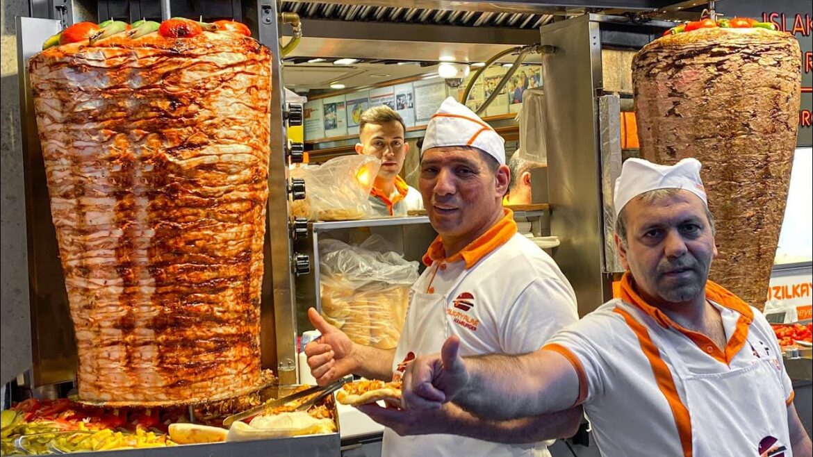 Found the most delicious and juicy doner in Turkey! Workers, if you are reading this, thank you for being so friendly😁