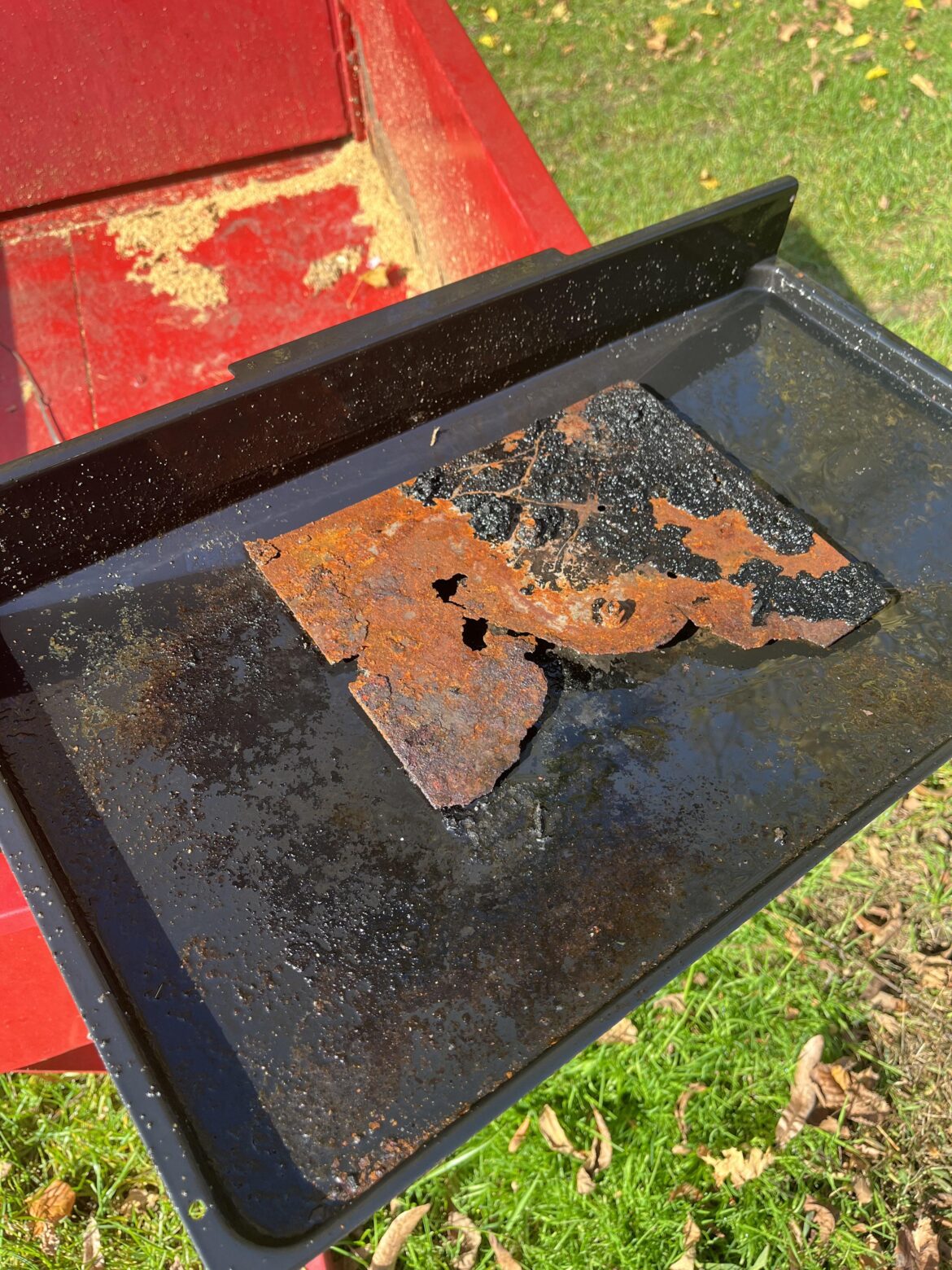 What is the drip tray plate called?