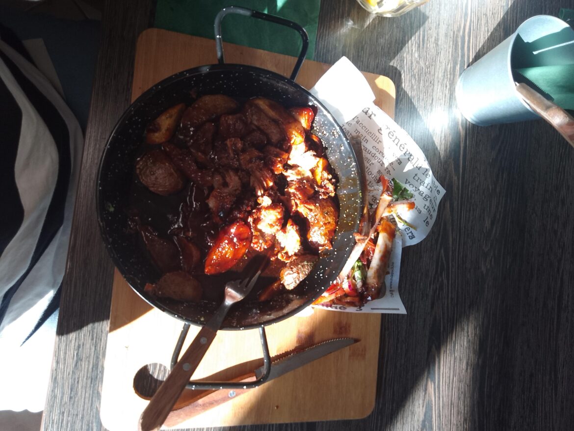 Got this at a restaurant today and I thought of this subreddit instantly